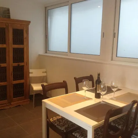 Large Flat 2 Suites Liberdade Rossio Appartamento Lisbona