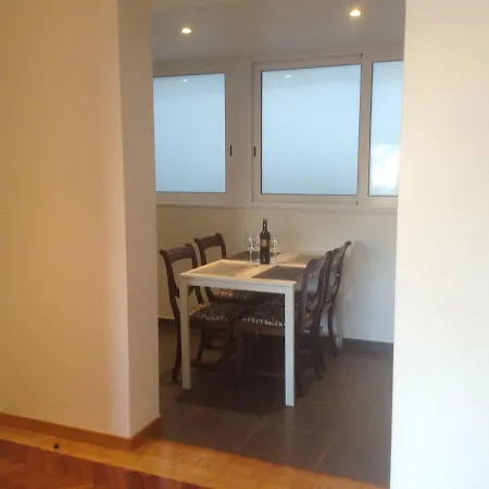 Large Flat 2 Suites Liberdade Rossio Lissabon