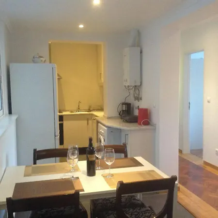 Apartment Large Flat 2 Suites Liberdade Rossio Lissabon